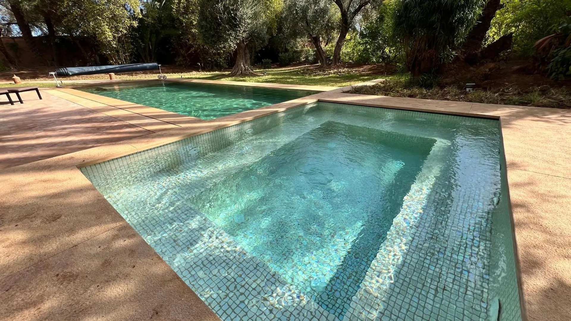 Villa Kasbah De Luxe, Piscine Et Jacuzzi Chauffes, Jardin Tropical Marrakesh